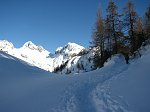 Da Carona al Lago di Fregabolgia con tanta neve sul tracciato di ciaspolatori mattinieri il 10 gennaio 09 - FOTOGALLERY